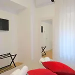Vr - Regina In The Apartment *