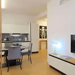 Vr - Regina In The Verona