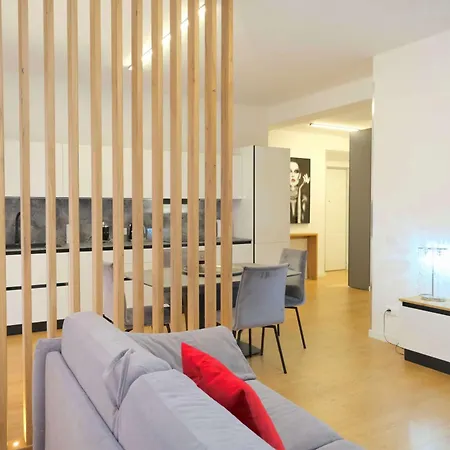 Apartman Vr - Regina In The *