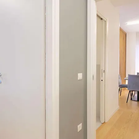 Apartman Vr - Regina In The *